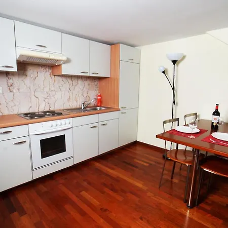 Apartment Hitrental Niederdorf - *