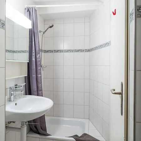 Apartment Hitrental Niederdorf - Zürich