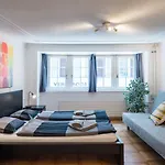 Apartment Hitrental Niederdorf - Zurich