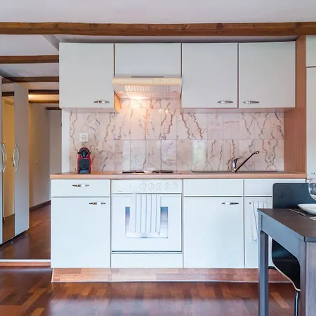 Appartement Hitrental Niederdorf - *