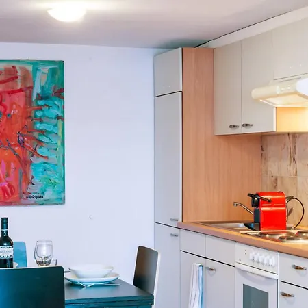 Hitrental Niederdorf - *